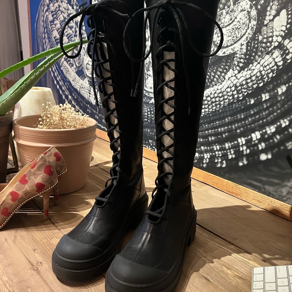 Christian Dior Black Stretch Lambskin Arcade Authentic Boot US 8.5 , 9 , EU 39